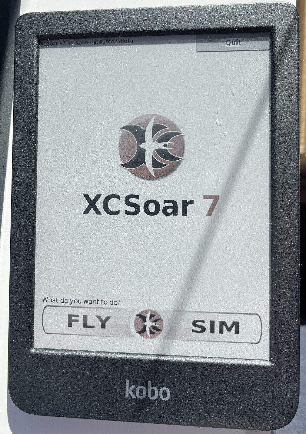 The new XCSoar splash screen after maps are loaded.